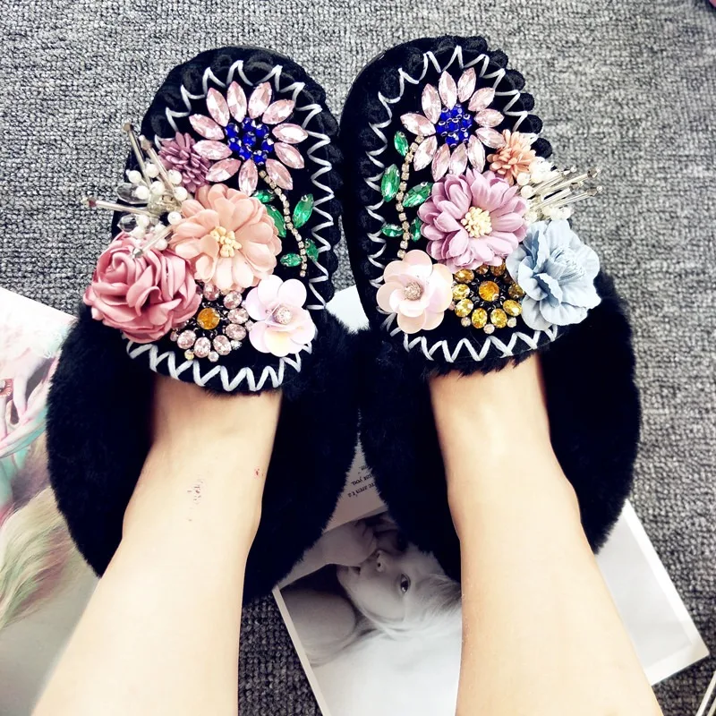 

Natural Sheep Fur Warm Winter Shoes Woman Luxury Floral Diamond Thermal Plush Snow Loafers Slip On Moccasins Cotton Shoes Woman