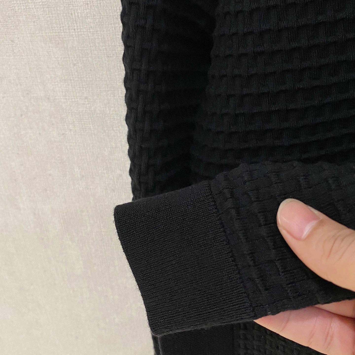 เสื้อสเวตเตอร์ถักคอวีผู้ชายไซส์ใหญ่ สไตล์ลำลองธุรกิจ โทนสีพื้นเรียบง่าย ดูดีมีระดับ สำหรับต้นฤดูใบไม้ร่วง