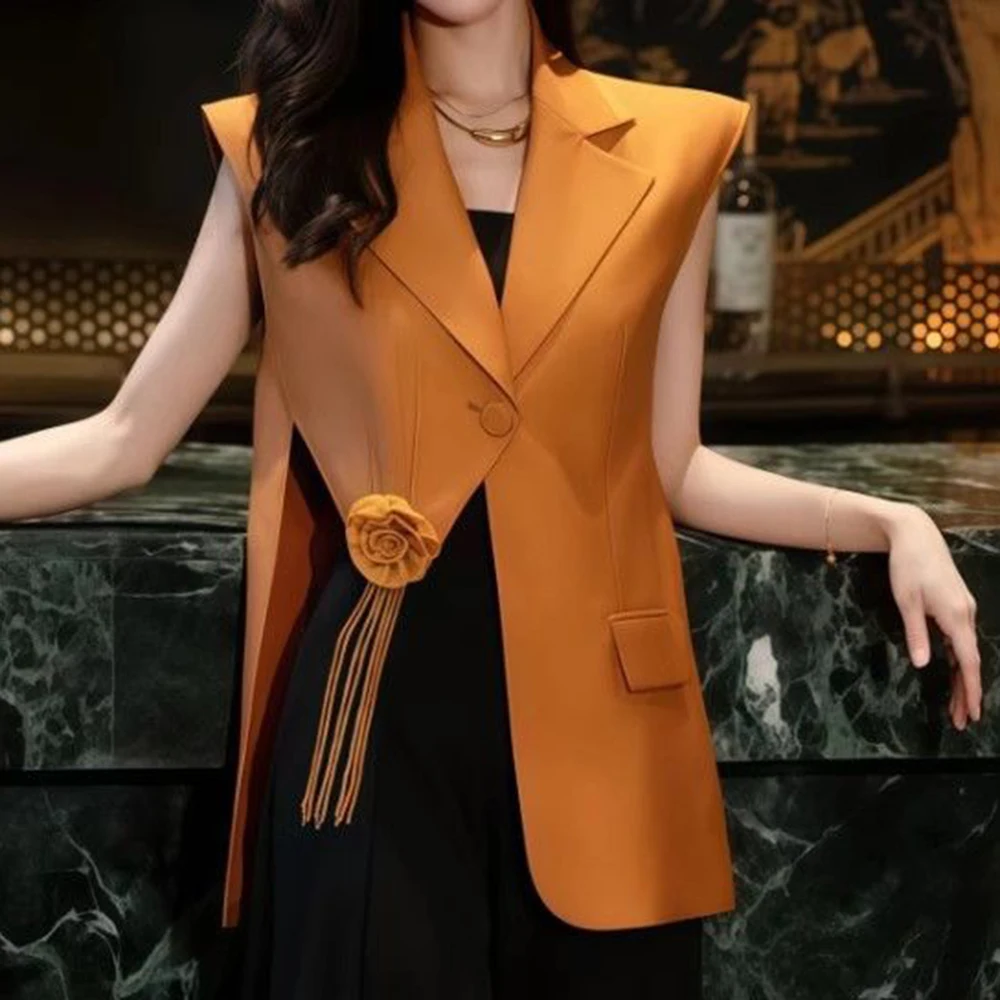 

2025 summer new high-end wind thin design sense solid color three-dimensional flower fringed irregular vest jacket women