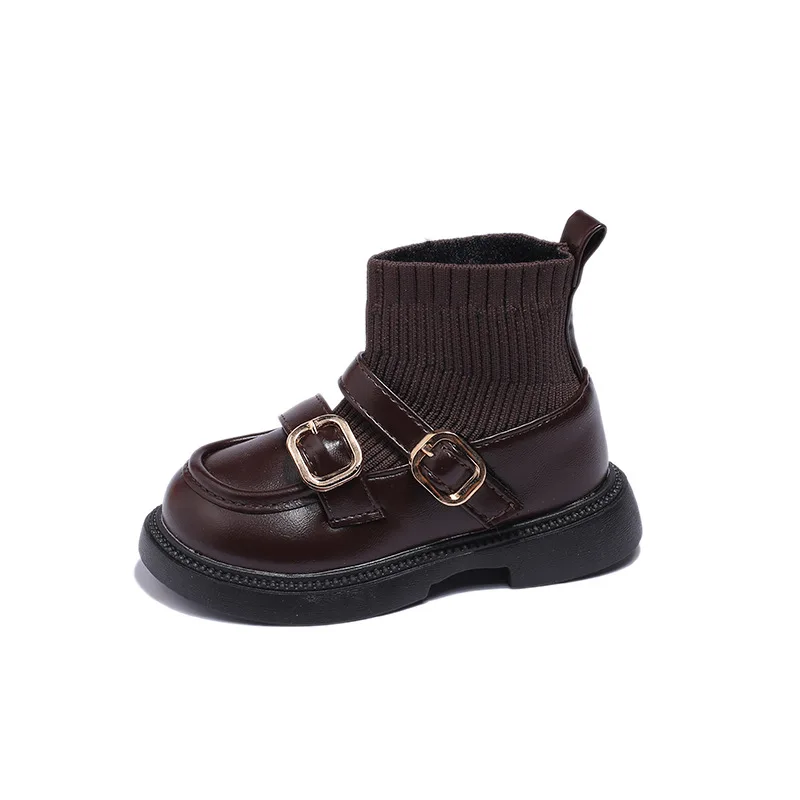 Scarpe in pelle per bambini per ragazze 2024 autunno inverno nuova moda stile britannico fondo morbido scarpe uniformi da principessa antiscivolo