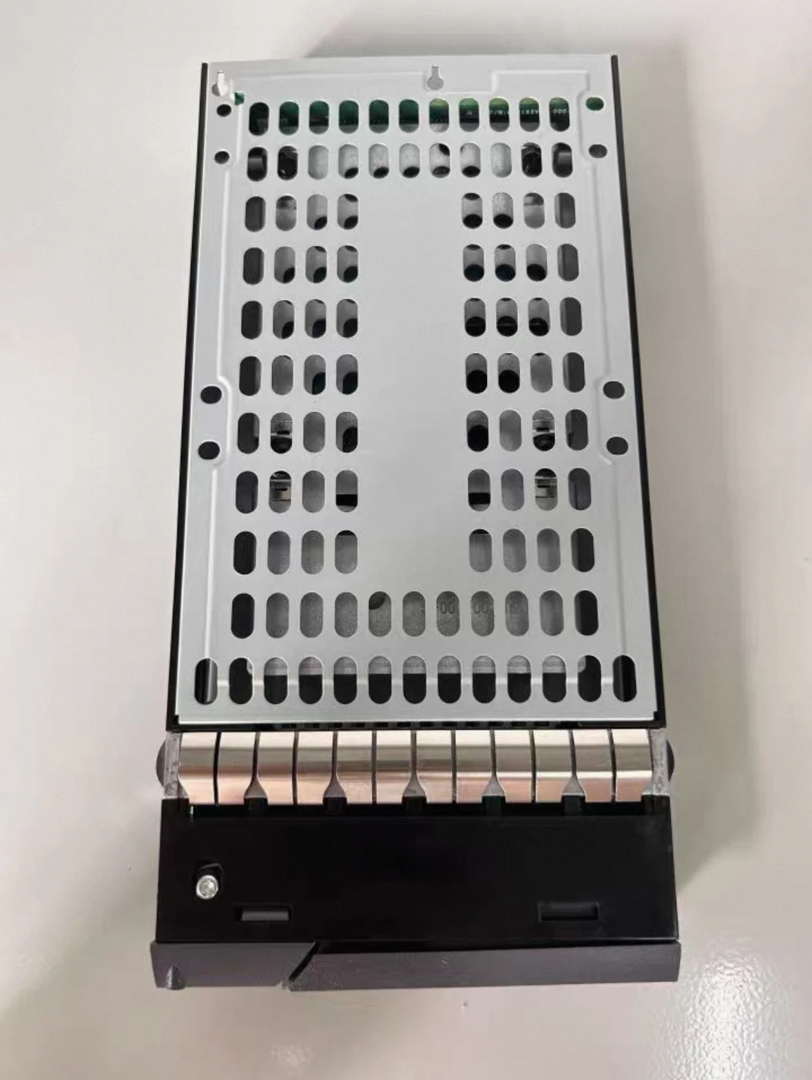 

For X487A-R5 600G 10K SAS 00V7420 00V7421 108-00266+E0 server hard disk