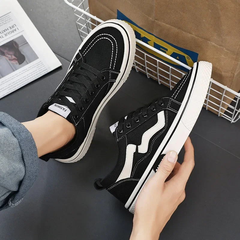 

Low-cut Vulcanized Footwear Comfortable Men Espadrille Non-slip Casual Shoes Zapatos Hombre Lightweight Men's Canvas Shoes