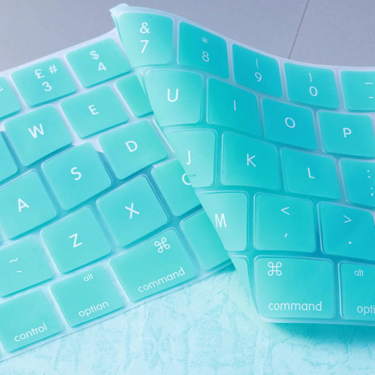 

Keyboard Cover Foreign Language Protection Keyboard Membrane Rainbow Keyboard Cover for Pro 13/15 (European Version of English)(