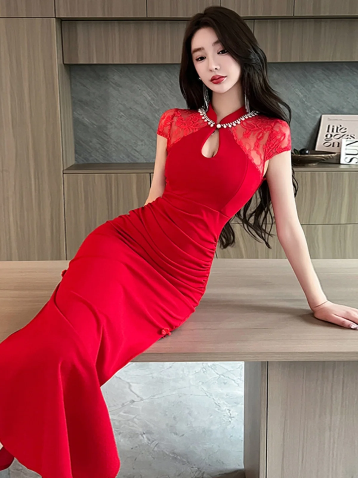 

Новое китайское платье-ципао Ele: сексуальное, приталенное, облегающее, с длинным шлейфом, с высоким разрезом, коротким рукавом