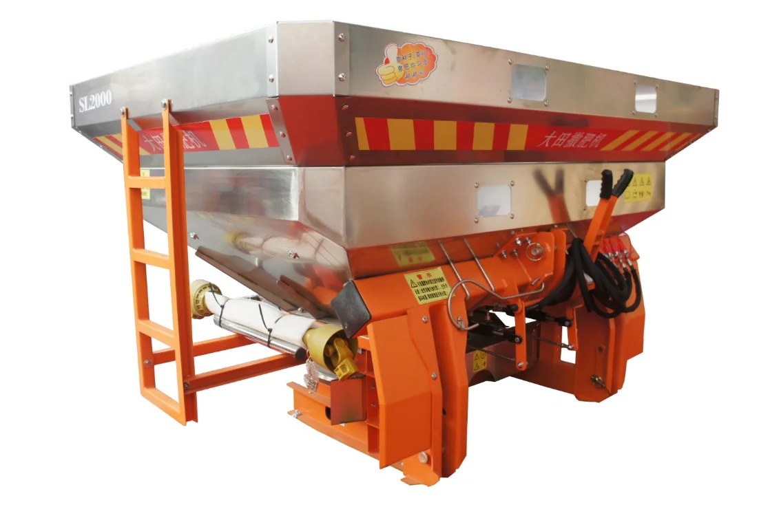 Wysokiej jakości, w pełni mechaniczny rozsiewacz nawozów i nawózków, wysoka produkcja, maszyny rolnicze do produkcji paszy dla zwierząt.