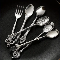 6pcs Vintage Spoons Fork Royal Style Gold Carved Coffee Tea Spoon Snacks Fruit Prikkers Dessert Fork Cutlery Set Kitchen Tool