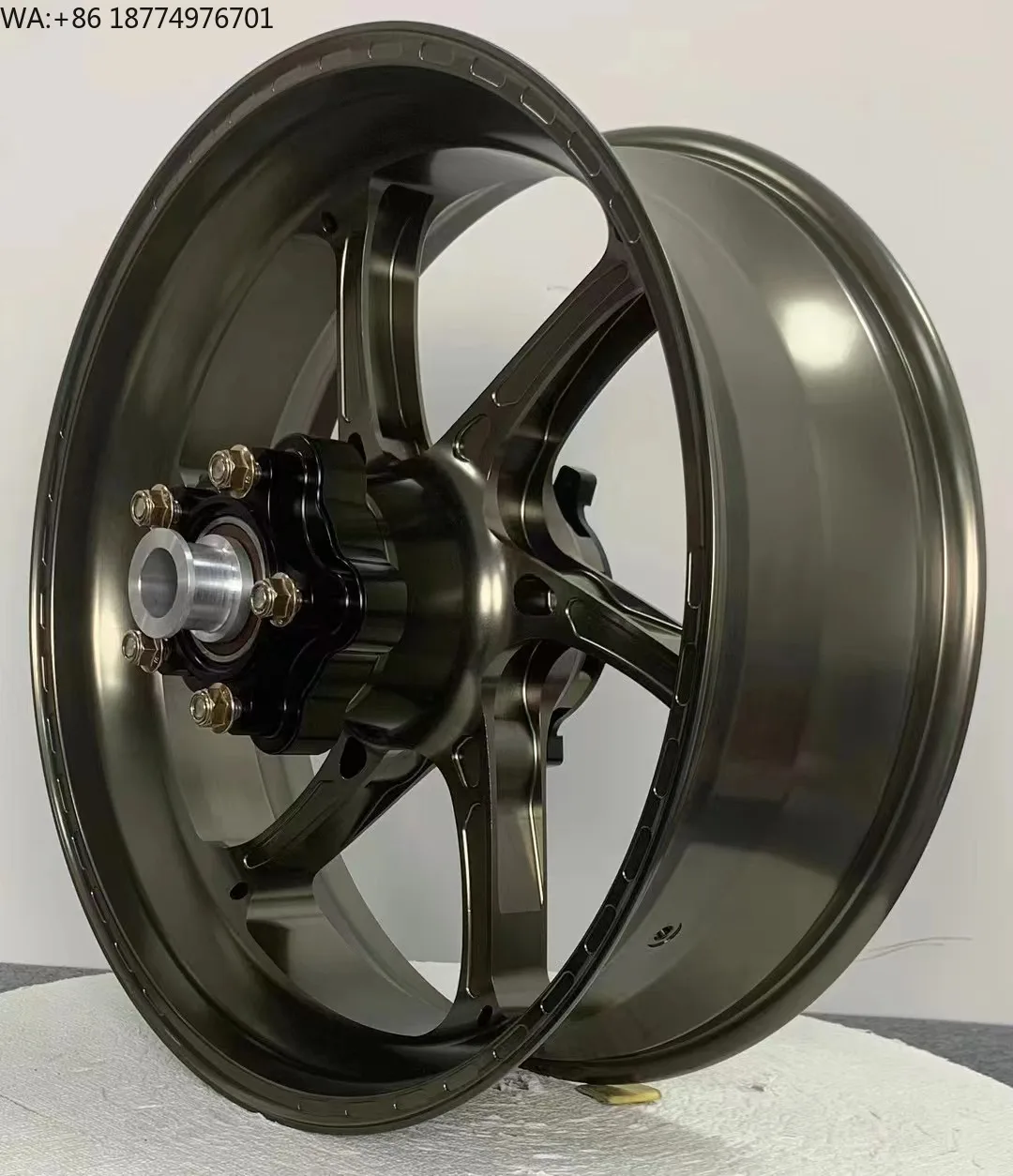 

Suitable for S1000RR M Custom Forged Aluminum Alloy T6 6061 Wheels with Black Finish and Multi-Spoke Design Hub Wheel