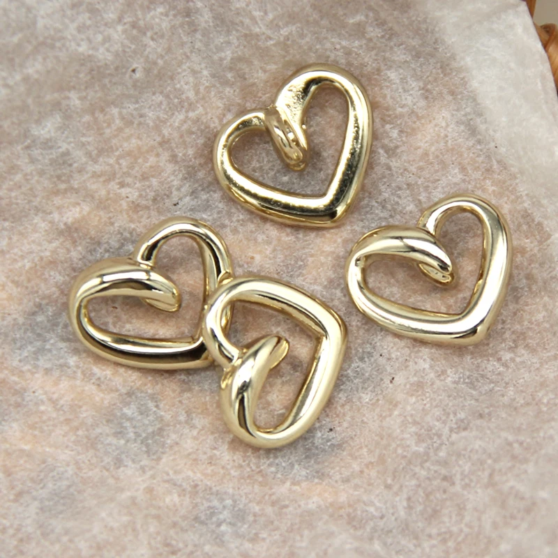 HENGC Vintage Hollow Heart Gold Metal Buttons For Clothing Wedding Dress Women Shirt Decorative DIY Sewing Accessories Wholesale