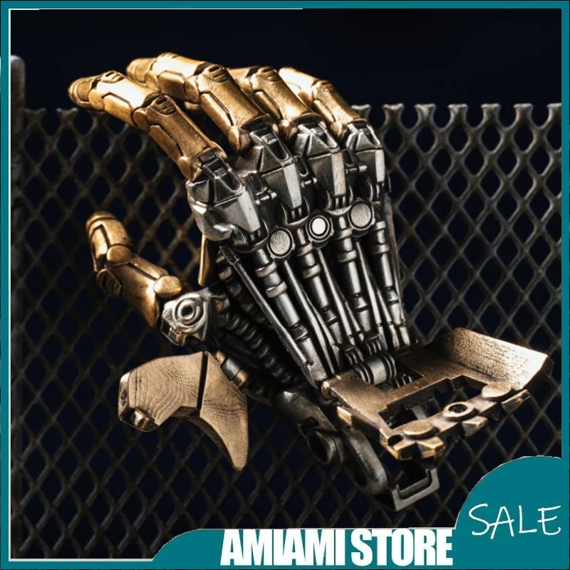 

Mechanical Bionic Hand Necklace Movable Fingers Decoration Robot Hand Pendant Car Interior Hanging Ornament Retro Design Pendant
