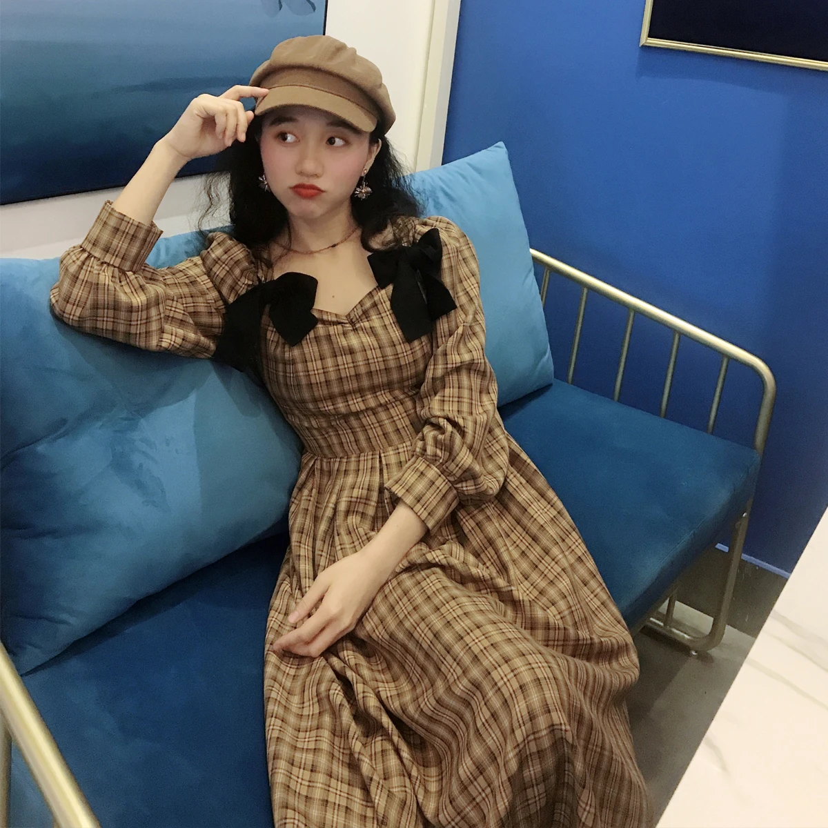 

Original Whale Vintage Square Collar Bubble Sleeve Plaid Midi Dress Knot High Waist Polyester X-Shape Commute Dress