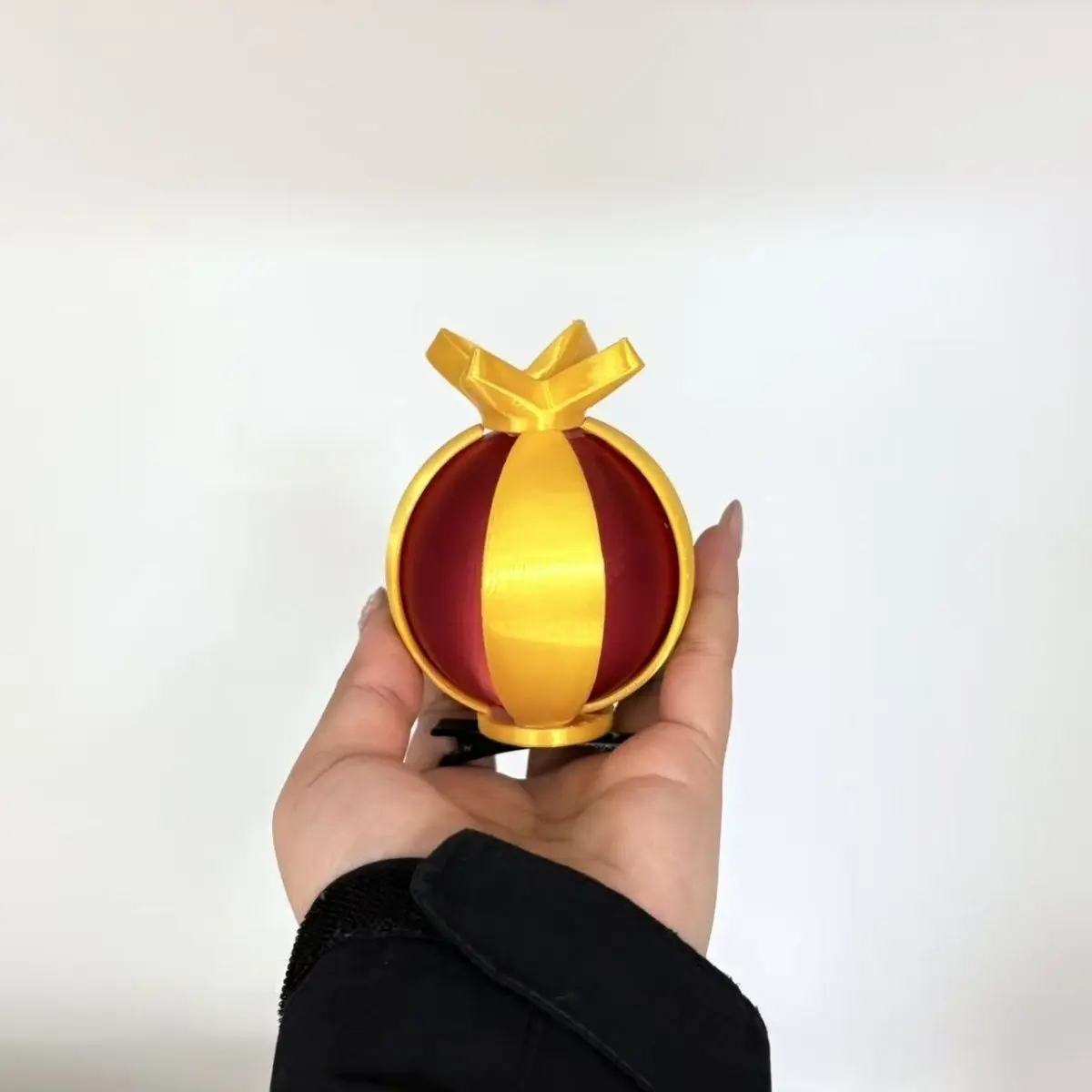 Anime Re Zero Beatrice Cosplay Headwear Golden Red Round Ball Mini Crown Hair Clip Beatrice Cosplay Prop Hair Accessory