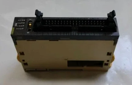 Brand New 1Pcs CJ1W-OD232 Programmable Programmable Output Unit Expedited Shipping