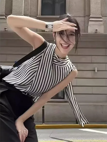 Elegant Style Women's Striped Shirt without Sleeves Neck Hanging Bow Tie Summer New Korean Sweet Atmosphere Youthful Top