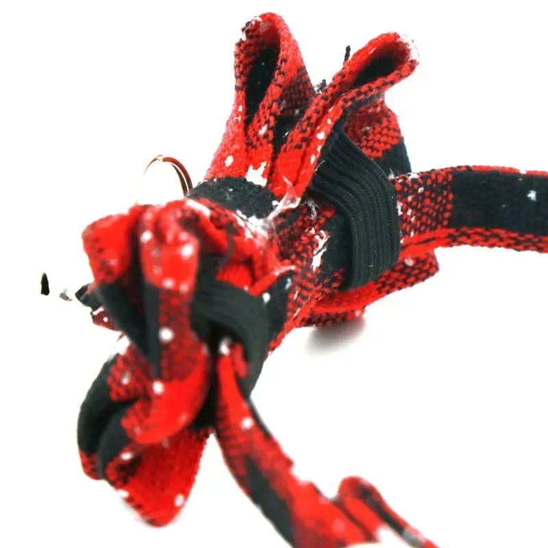 عيد الميلاد Bowknot القط طوق بكلاب صغير مع جرس منقوشة ندفة الثلج قابل للتعديل الانفصال الحيوانات الأليفة جرو هريرة السلامة مشبك قلادة #4