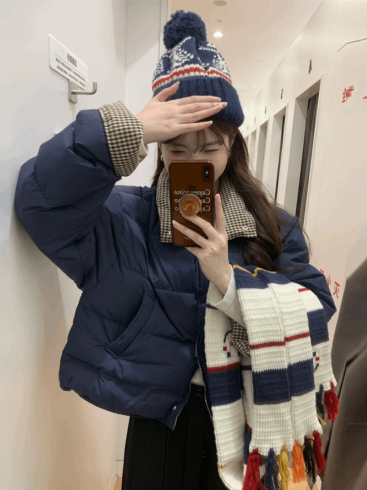 

Короткая хлопковая куртка в корейском стиле, женская модная зимняя куртка, клетчатая, с воротником-стойкой, утепленная, с длинными рукавами, повседневная верхняя одежда