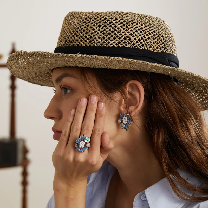 Vintage Blue Relief Flower Rings Pearl Enamel Petals Accessories For Woman Luxury Quality Open Finger Party Jewelry 2025 New