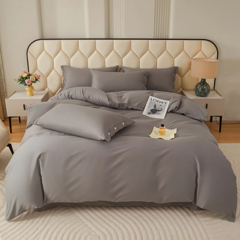 100% Cotton Solid-colored Bedding Set Including One Quilt Cover and Two Pillowcases Available in Single Double and King Sizes