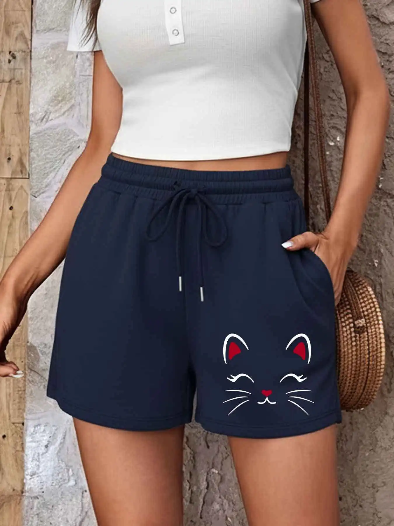 

Простые и стильные женские шорты с кошачьим принтом и узорами, универсальные и повседневные, свободные летние женские шорты.