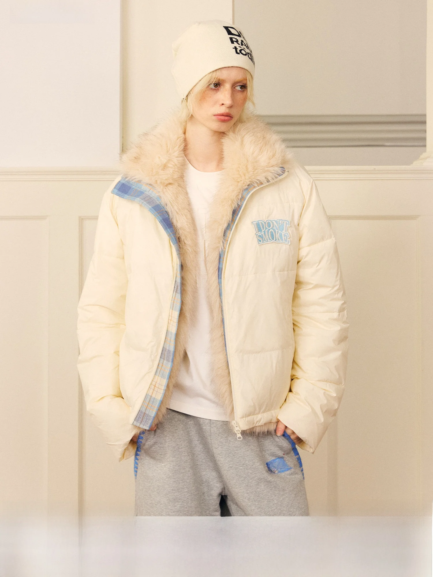 

Done Winter Thiened Flannel Jaet with Large Fur Collar Print Splicing Outerwear Polyester Fiber Warm Regular Fit