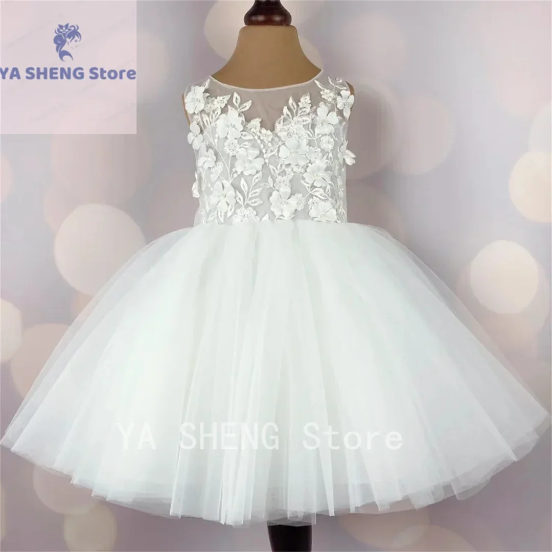 زهرة بيضاء فستان فتاة مع القوس ، بلا أكمام ، طول الركبة ، الزفاف ، عيد ميلاد ، المناولة الأولى