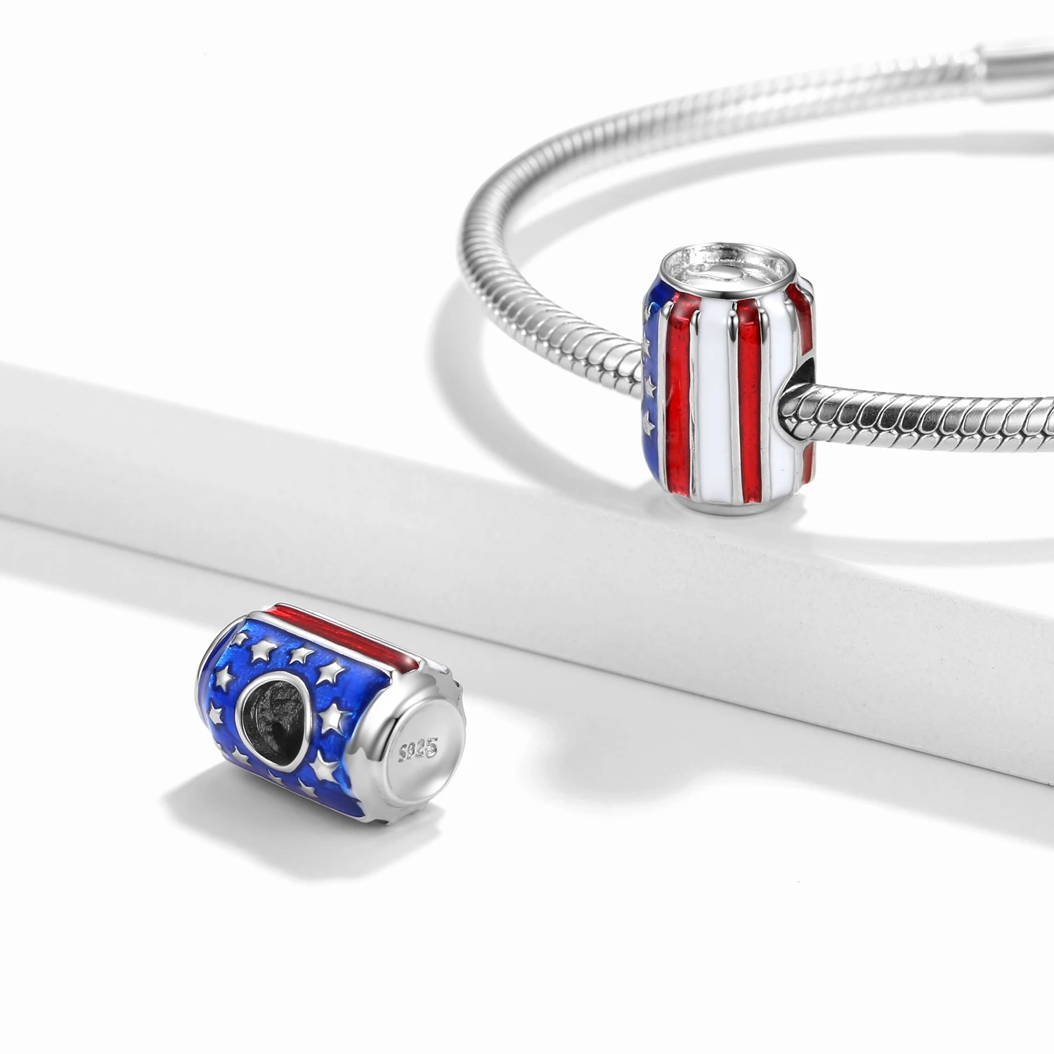 925 Sterling Silver American Flag Style Blue Color Donut Cola Bottle Five Point Star Bead ciondolo Charms per le donne braccialetto fai da te