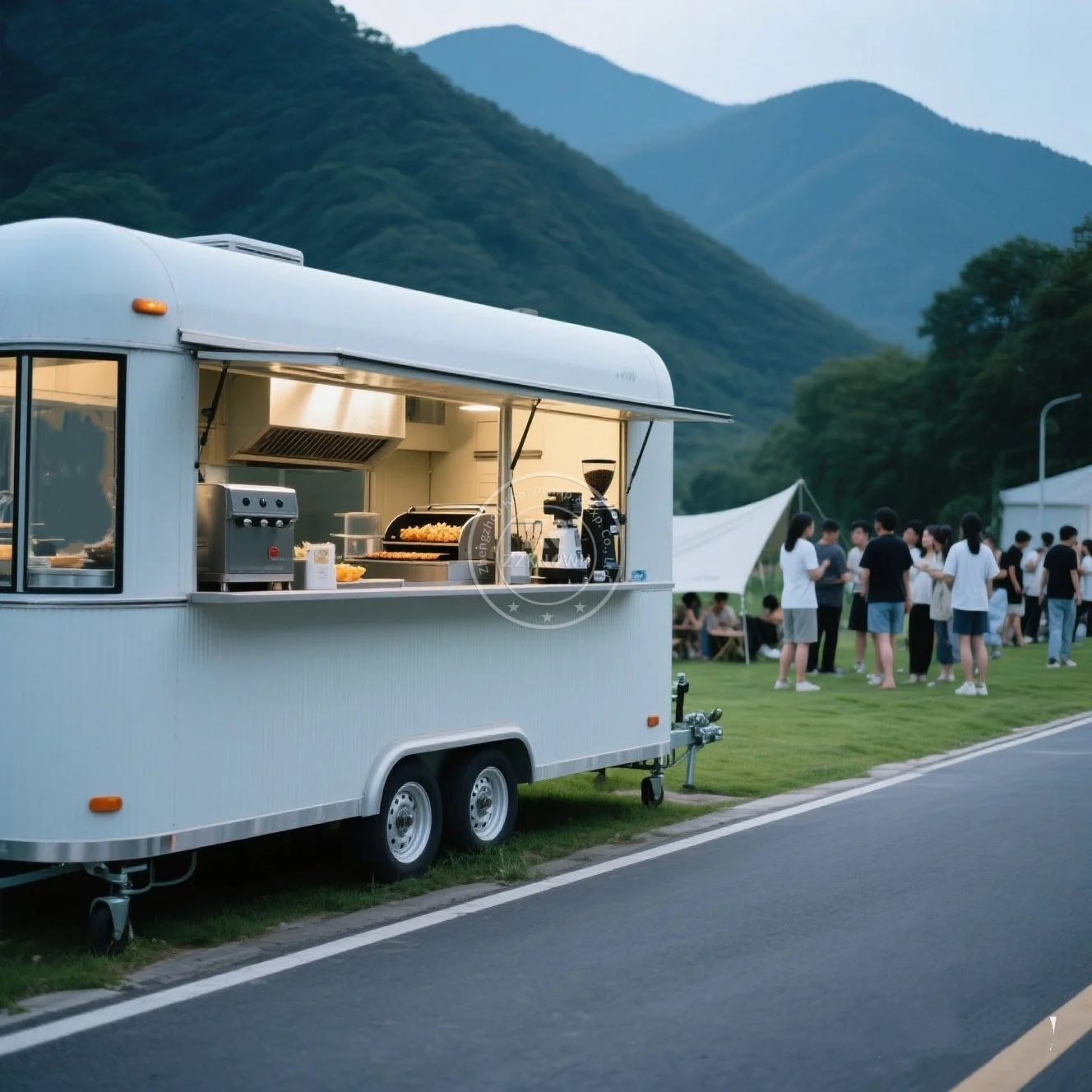 

Retro United State Food Truck with Full Kitchen BBQ Pizza Trucks Concession Bbq Food Trailer with Porch Fully Equipped Custom