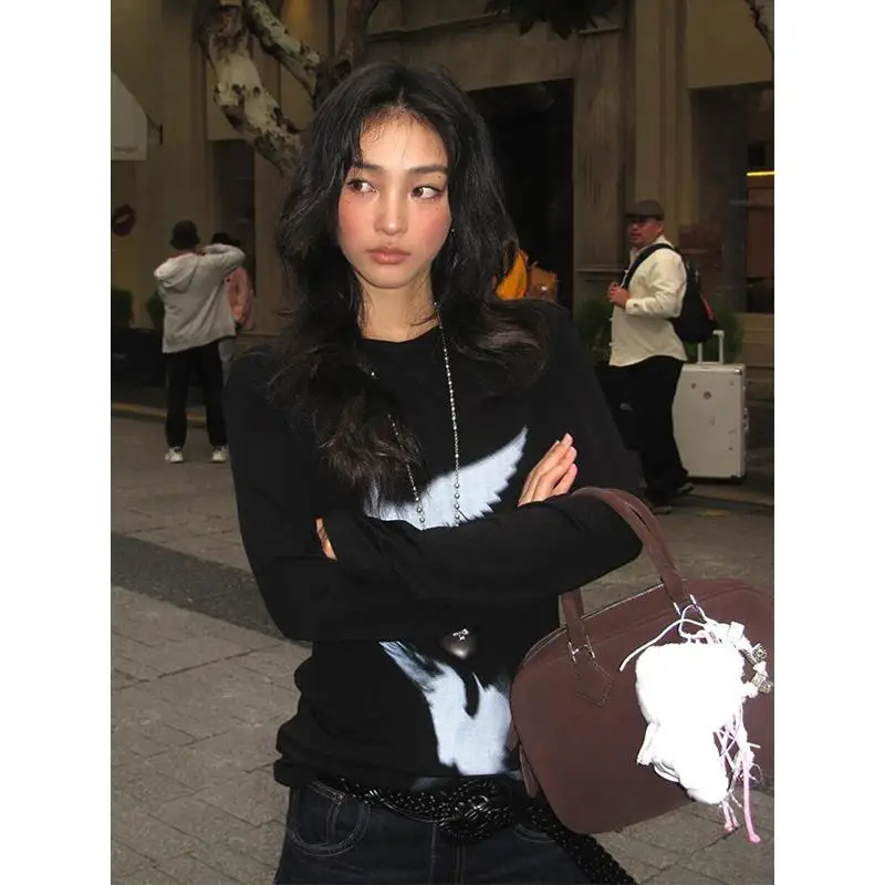 

Onalippa 2025 New American Retro Long Sleeved T-shirt Women Autumn White Dove Print Thin Base Cover Loose Inner Top Y2k