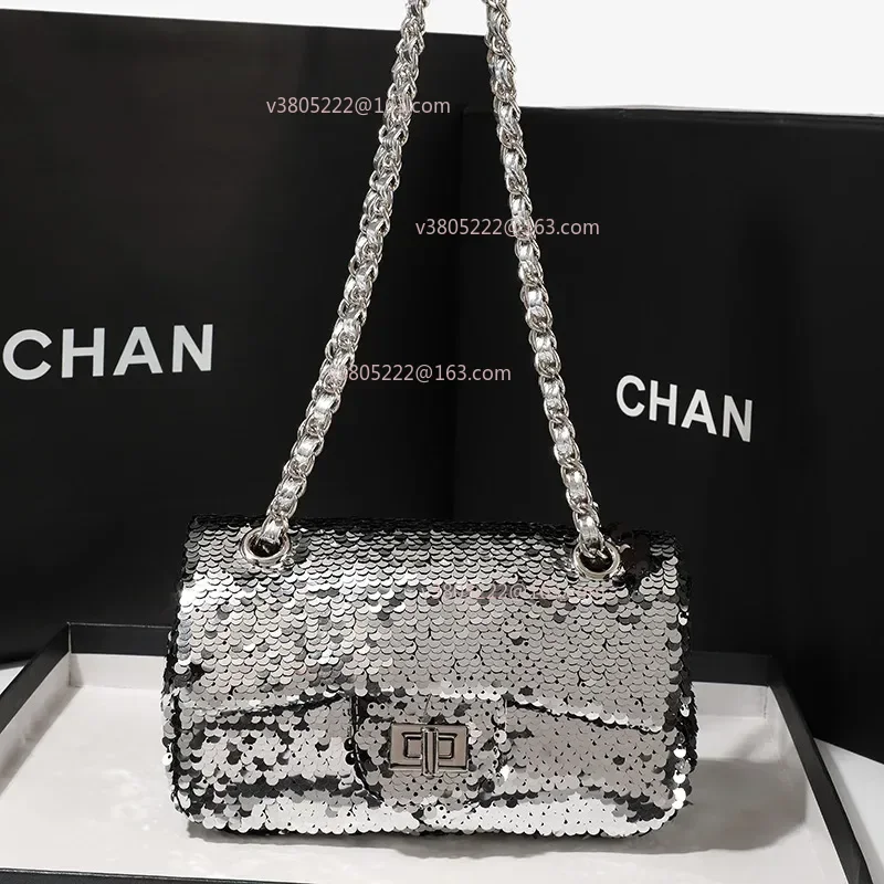 حقيبة كتف نسائية جديدة على شكل سلسلة كاجوال بسيطة ومجوهرات جلدية كروس مزينة بملمس عالي الجودة وخفيف الوزن