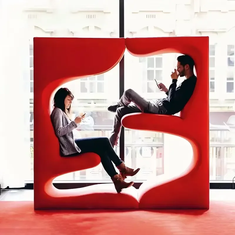 Abstract Hollow Frame Sculpture Curved Recliner Living Room Partition Decorative Artist Gallery Installation Chair