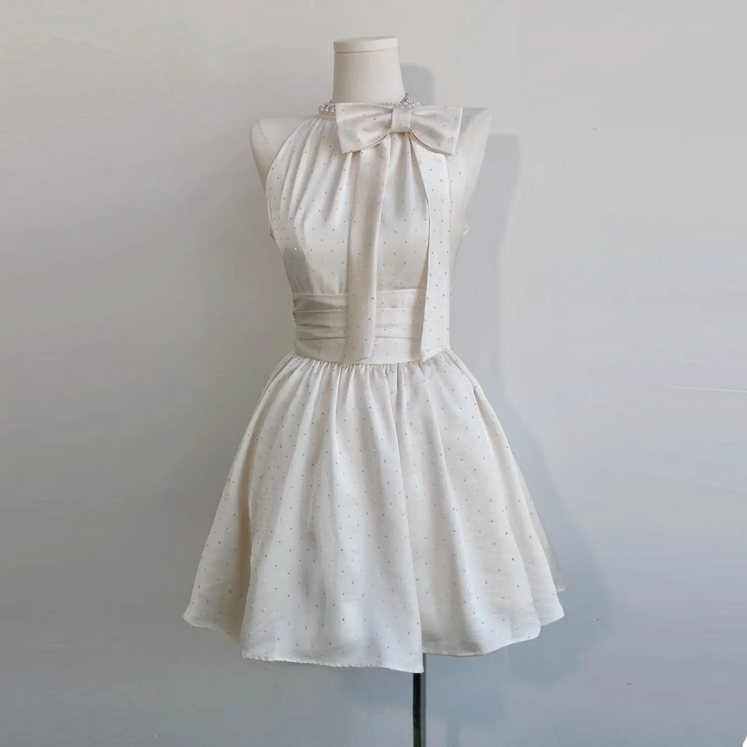 

Элегантное мини-платье Y2K для дня рождения, новое женское платье трапециевидной формы с лямкой на шее и бантом, модное милое тонкое платье без рукавов, Vestidos