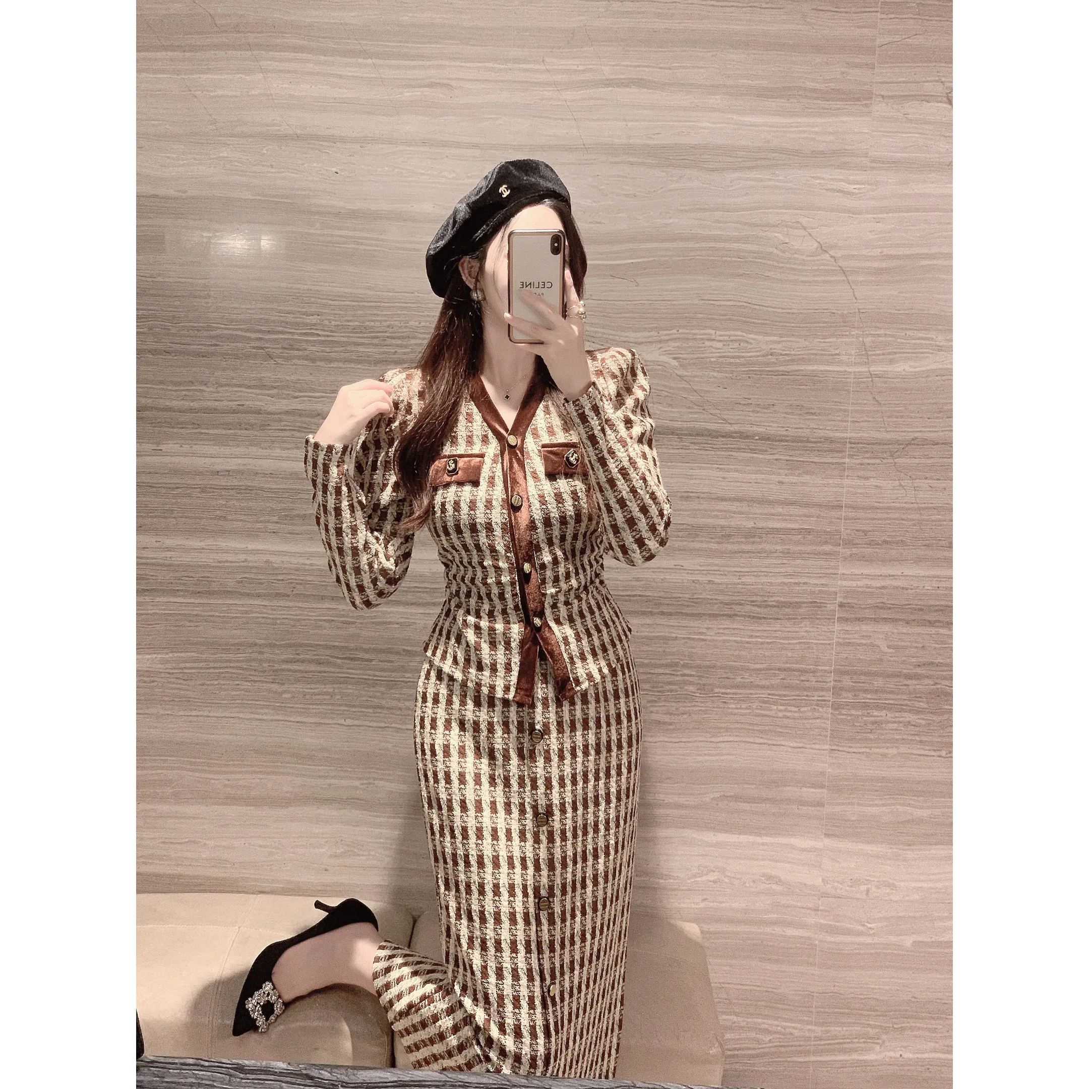 

Ele Plaid ature Fraance Sle Jaet And Skirt Set Faionable Two-Piece Suit for Women Autumn 2023 New Arrival