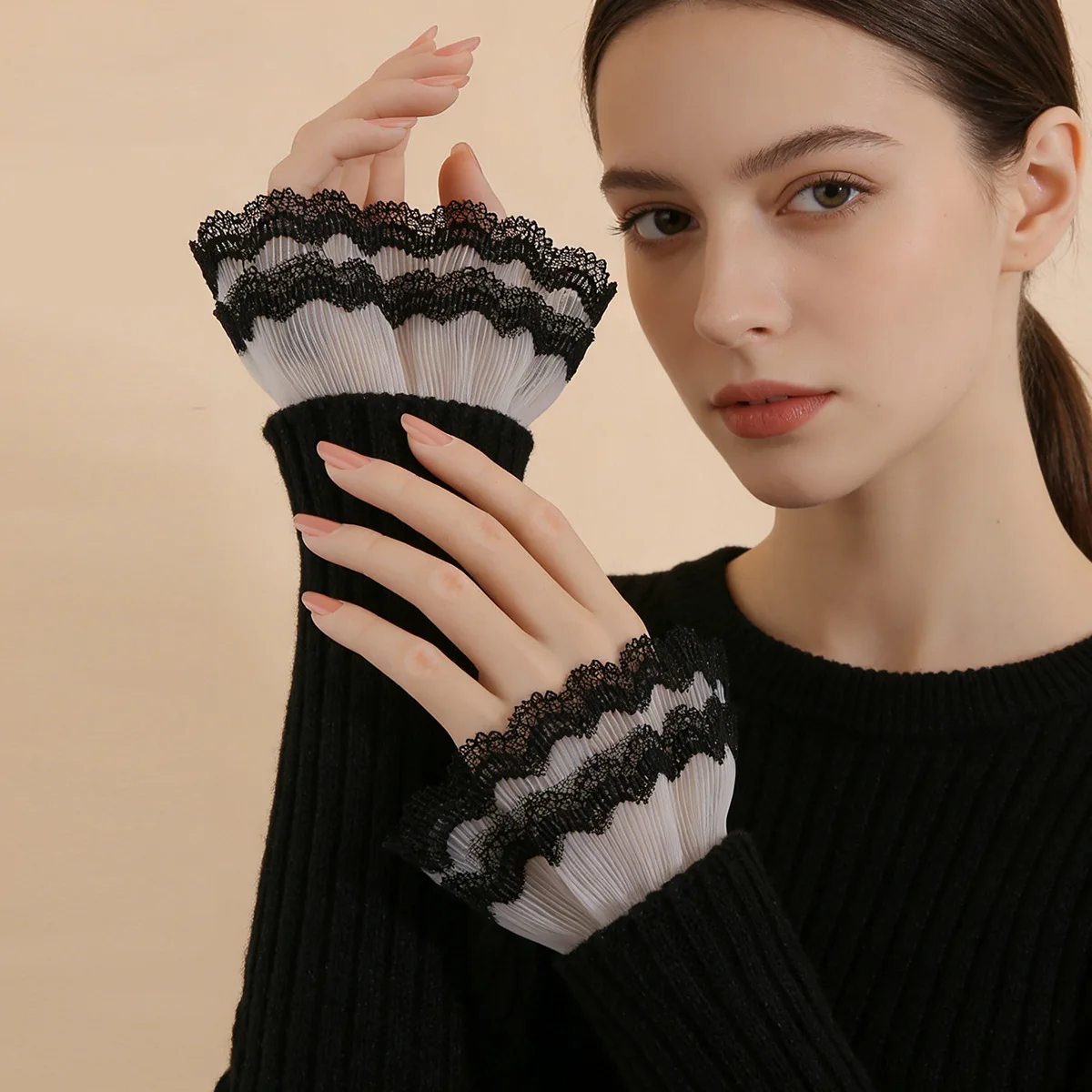 甘いレースフリルハンドスリーブロリータ弾性ブレスレットガールシアーメッシュフェイクカフスコスプレパーティー手首装飾アクセサリー