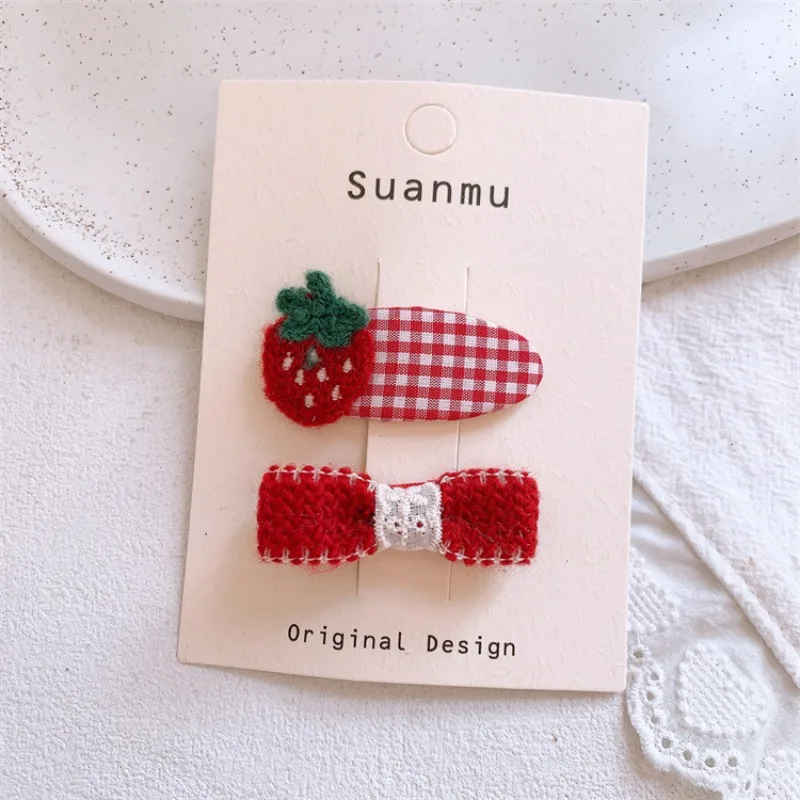 

Red Yarn Strawberry Plaid Teardrop Bow Hair Clips for Toddler Set Side Bangs Barrettes Soft No Damage Korean Hair Accessories
