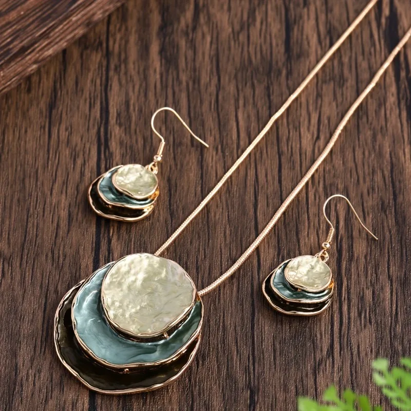 New Vintage Irregular Earring Necklace Circular Pendants Layered Aesthetic Decoration Choker Trend Elegant Jewelry Set for Women