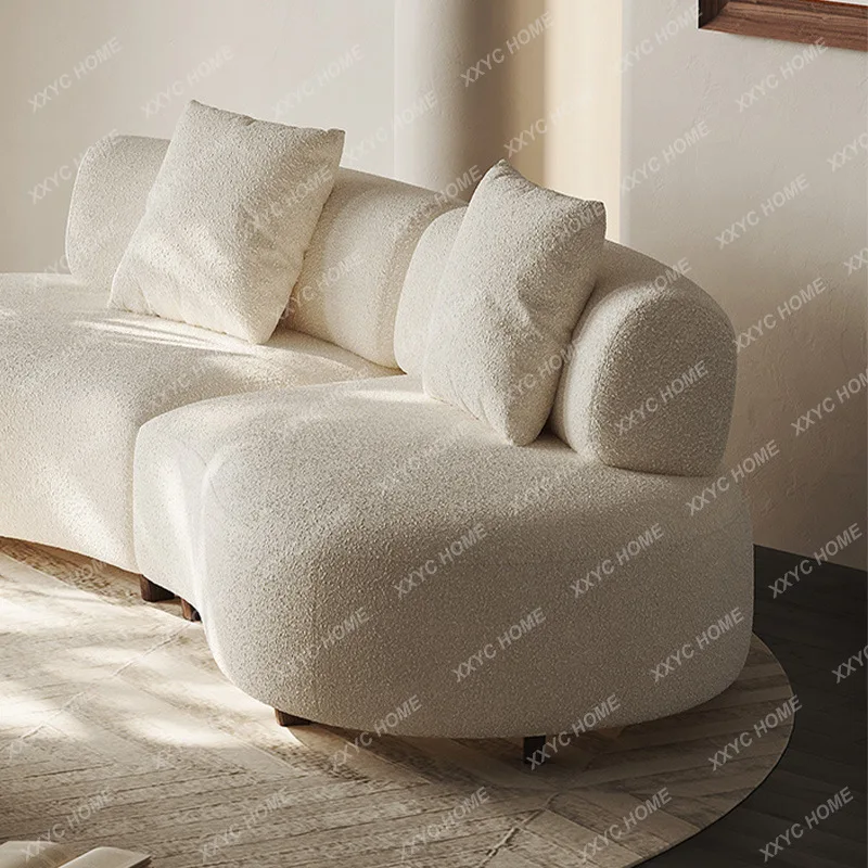 

Диван M1L Moon с изогнутой спинкой для гостиной, в кремовом стиле, для зоны отдыха в магазине одежды, тканевый диван от производителя.