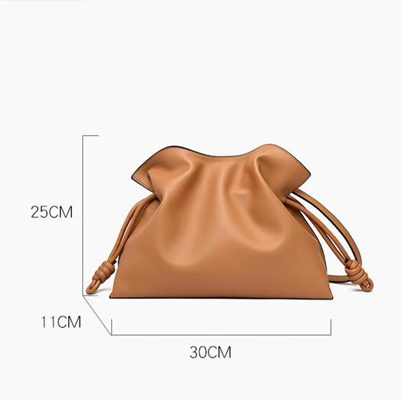 All-match Large Capacity Crossbody Bag 2024 Cloud Pleated Bag Drawstring Brown Leather Fashion Commuter High-end Shoulder Bag