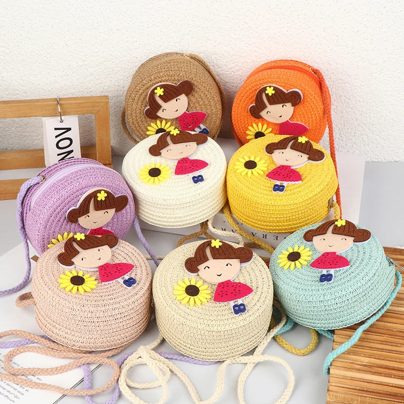 

Children Flower Girl Straw Bag Crossbody Bag Handmade Woven Messenger Bag Straw Handbag Shoulder Bag Summer Kids Coin Purse
