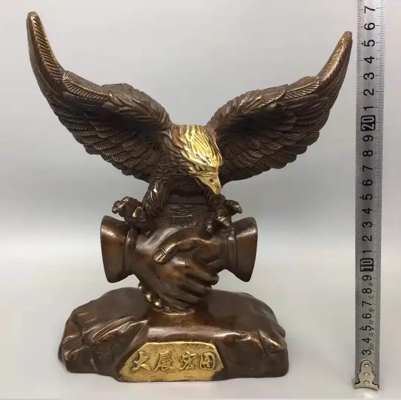 Metal Cooperation and Win Win Exhibition Hongtu Eagle Decoration with a Height of 27cm Decoration Home, Office, Cultural and Cr