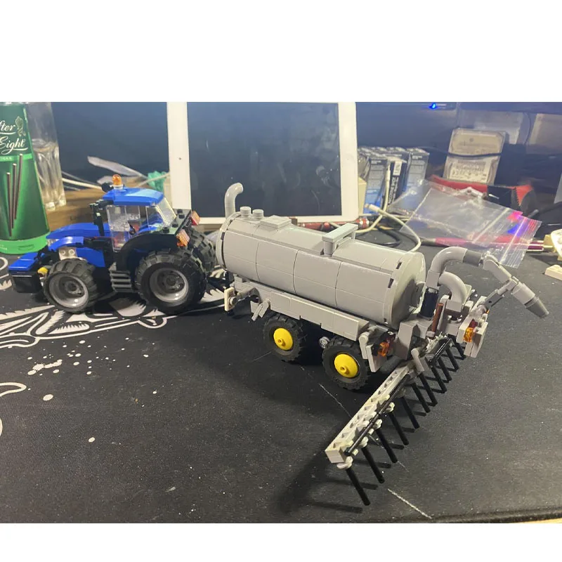 

MOC-141011 City Building Mud Tanker Building Blocks Model 393 PartsMOC Creative Boys Kids Birthday Building Blocks Toy Gifts