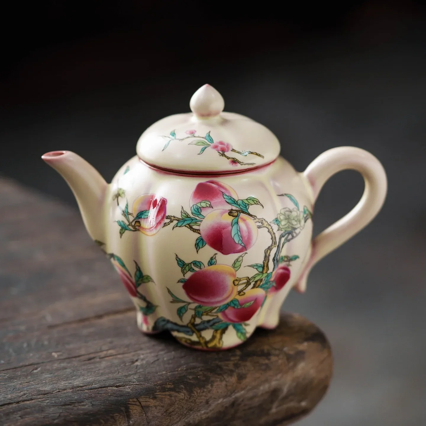 160ML Beige Glaze Ru Porcelain Lard Frozen Nine Peach Teapot High-end Personal Special Tea Drinking Teapot Kung Fu Tea Set Gifts