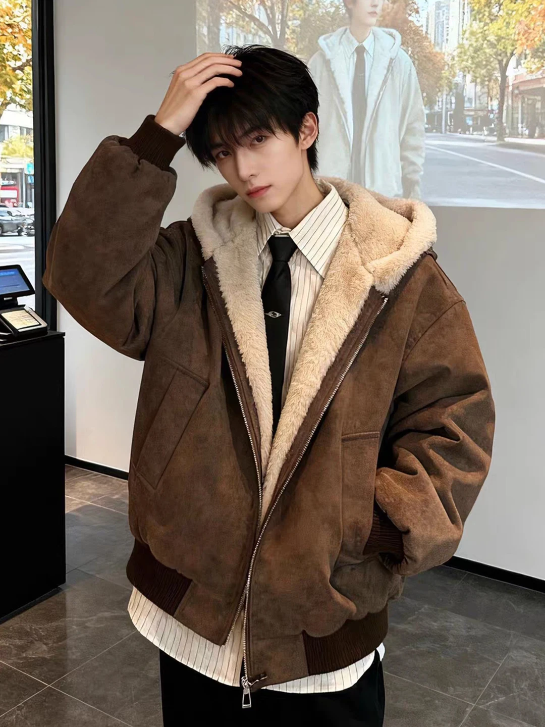 

Retro American Fce Lined Cotton Jaet Men's Thiened Winter Coat with Hood PU Leather Jaet Youth Casual Warm Outerwear