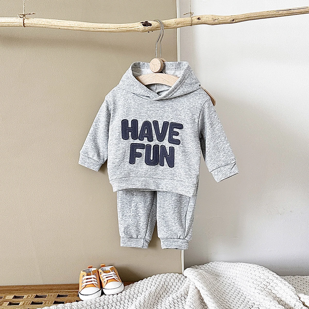 Autumn Newborn Baby Clothes Boy Sets Girl Hoodies Top Infant Suit Casual Style Letter Print 2PCS Children Baby Sweatshirt