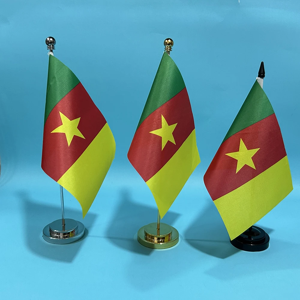 (SKY FLAG) Office Desk Flag Of Cameroon Flag 14x21cm Polyester Republic Of Cameroon National Flag Desk Ornaments Flags