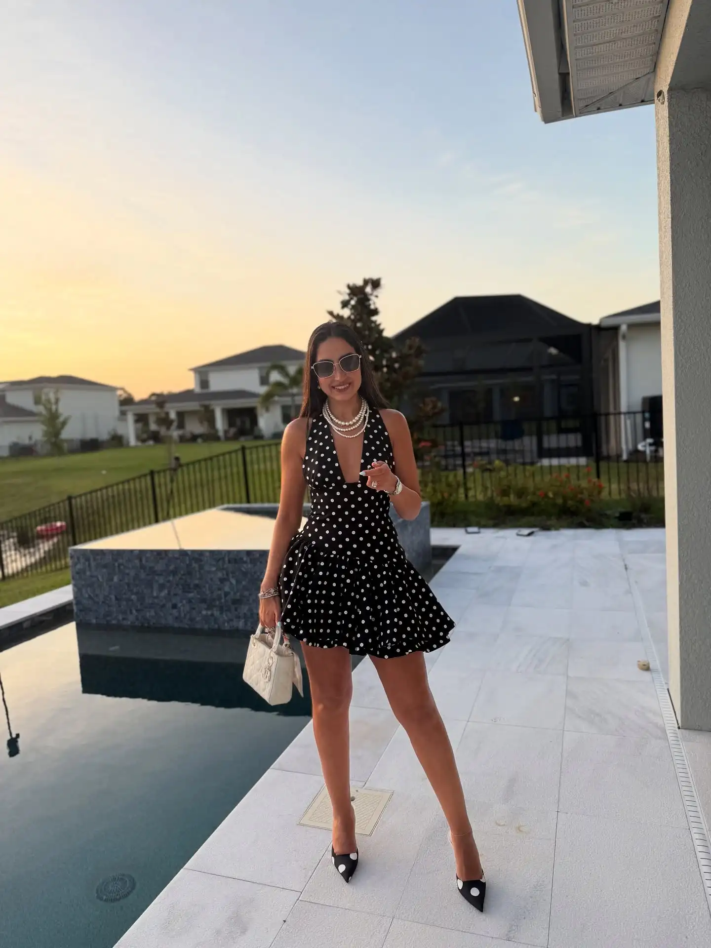 HH Feminino Vintage Assimétrico Polka Dot Mini Vestido Sem Mangas Pendurado Pescoço Decoração Em Camadas Backless Sexy Vestidos de Festa