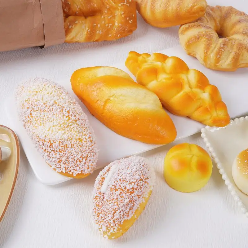 Simulation Bread Squeeze Slow Rising Stress Relief Toy Realistic Food Model Squeeze Toy For Photography Prop Desktop Decor Gift