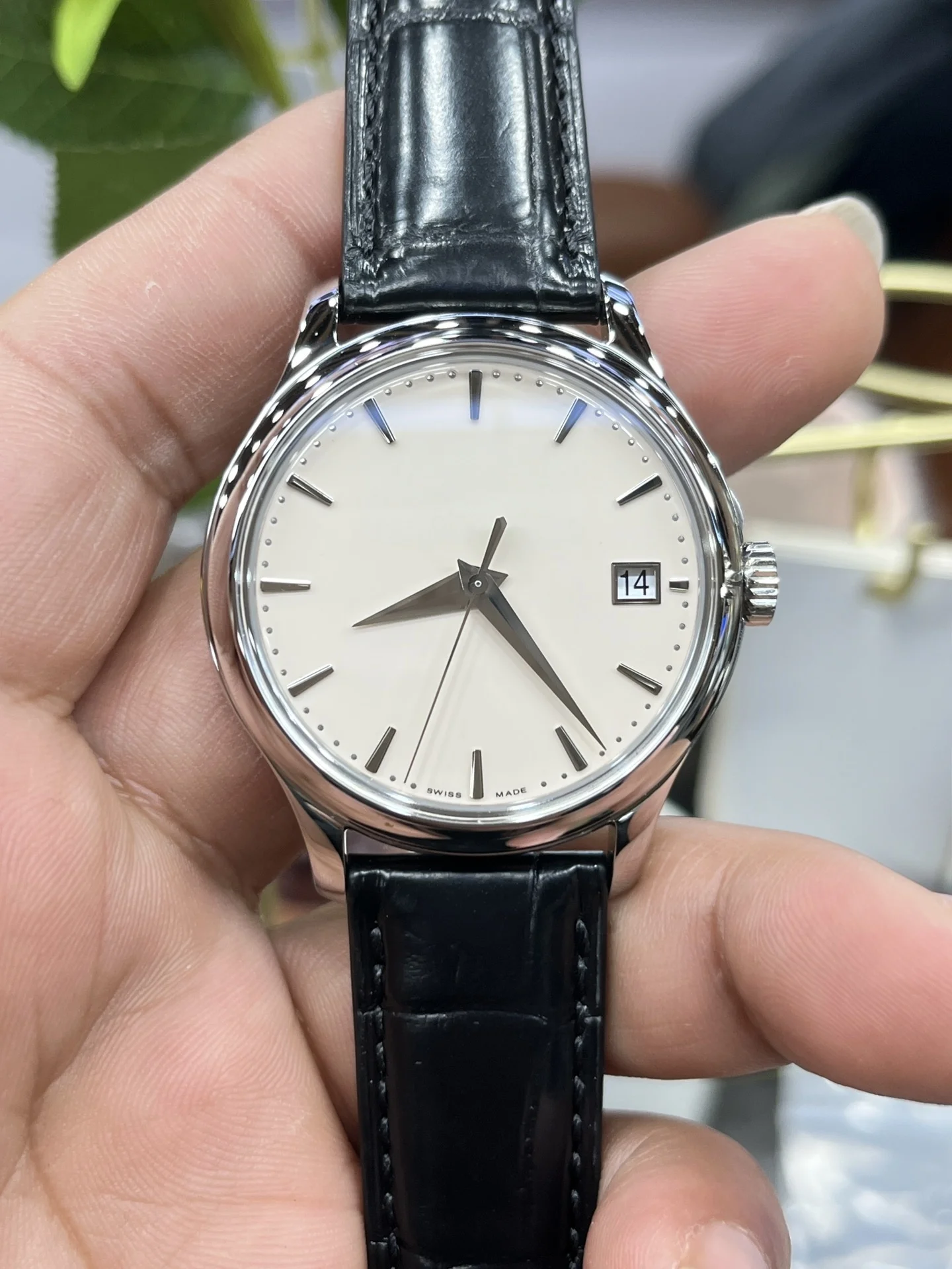 2026 Trend Designer Style Men Watch Women Watch Two‑tone Mesh Steel Band Wristwatch Minimalist Marker Dial Quartz Watch Waterproof Luminous Date Display Office Daily Banquet Dating Anniversary Couple Present Reloj