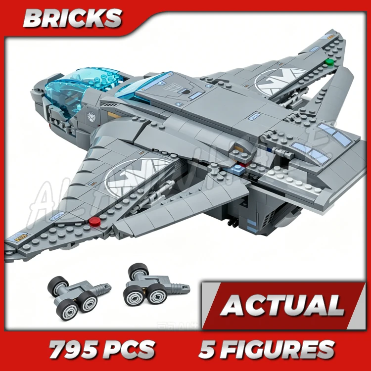 

795pcs Super Fighter Revengers Spaceship Jet Adjustable Wings Undercarriage 90011 Building Kits Toys Compatible With Bricks