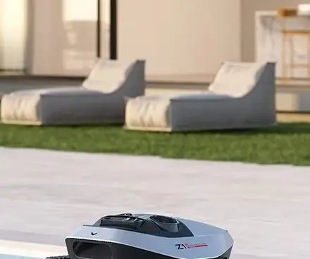 2026 Pool Cleaner Z1 Pro Wall&waterline Climbing Robot Dual Brushless Motor Smart Cordless Robotic for Commercial/Private Pool