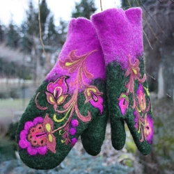 Christmas Gift Women Winter Gloves Women Fashion Gloves Embroidery Flowers Gloves Mittens For Men And Women Knit Slouchy Fleece