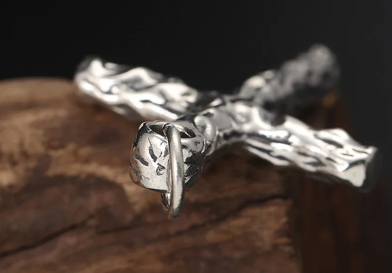 Wholesale European and American punk style s925 pure silver jewelry, personalized retro Thai silver punk style street faith cros
